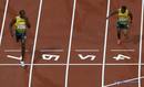 Bolt supera a su compatriota Yohan Blake en meta. Jamaica ha firmado un triplete hist&oacute;rico con la llegada en tercer lugar de Weir.