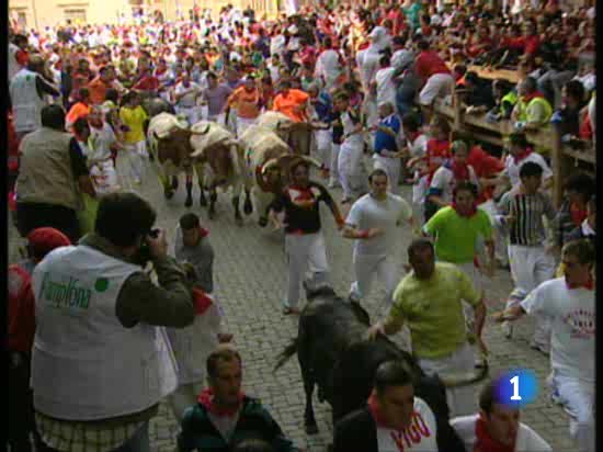 Quinto encierro. La manada llega a la plaza de toros
