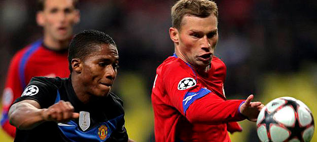 Antonio Valencia fue el autor del gol de la victoria del Manchester.