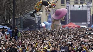 Ver v&iacute;deo  'Valencia se duplica para vivir el &uacute;ltimo d&iacute;a de Fallas'