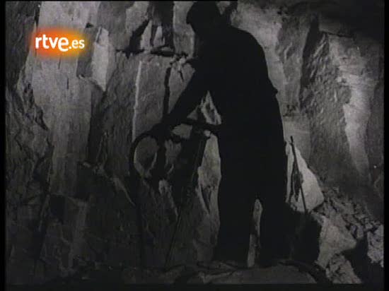 Valle de los Ca&iacute;dos 50 aniversario: Posibles v&iacute;ctimas durante su construcci&oacute;n