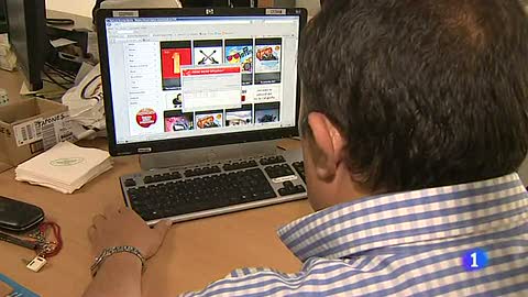 Ver v&iacute;deo  'Varias denuncias por timos a trav&eacute;s de internet'
