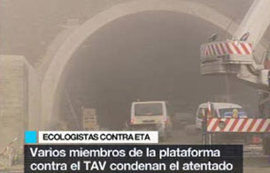 Ver v&iacute;deo  'Varios miembros de la plataforma contra el Tren de Alta Velocidad vasco han condenado el atentado de ETA'