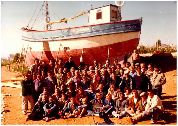 Foto del equipo antes de desmontar el barco 'La Dorada'