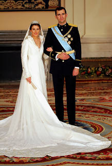 El vestido de Letizia, dise&ntilde;ado por Pertegaz