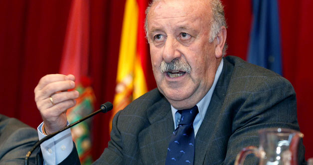 VICENTE DEL BOSQUE IMPARTE UNA CONFERENCIA EN BURGOS