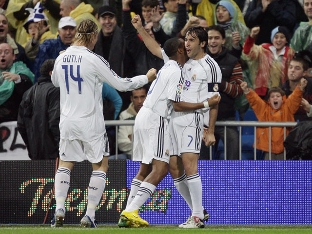 Victoria blanca ante un desconocido Bar&ccedil;a (22/10/2006)