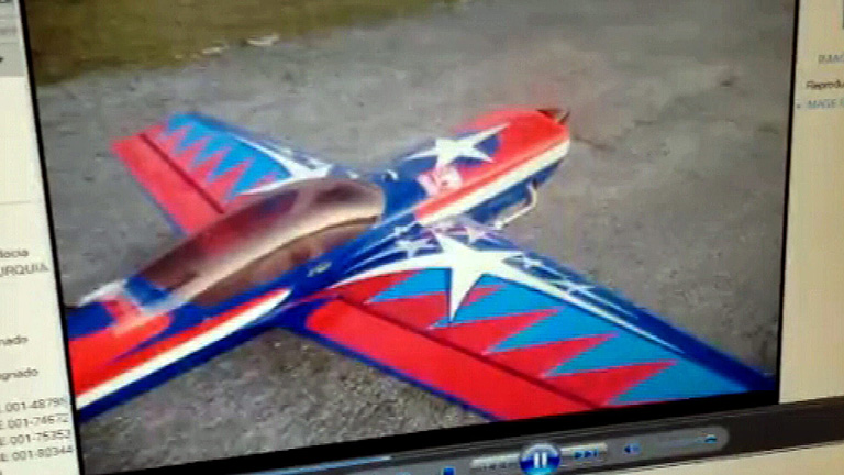 Terroristas islamistas pretend&iacute;an atentar con un avi&oacute;n de aeromodelismo