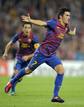 Villa celebra su golazo de falta directa para poner 2-1 al Bar&ccedil;a, remontando el gol inicial de Pato
