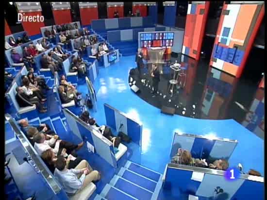 Tengo una pregunta para usted - Una madre muestra su preocupaci&oacute;n por la violencia en las aulas