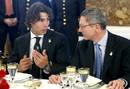 El tenista Rafael Nadal, n&uacute;mero uno del mundo, conversa con el alcalde de Madrid, Alberto Ruiz Gallard&oacute;n.