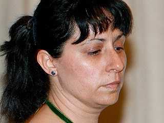 La viuda de Pi&ntilde;uel ha repudiado a los asesinos de su marido