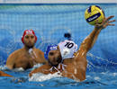 La selecci&oacute;n espa&ntilde;ola de waterpolo ha vencido a Grecia y espera a Serbia en cuartos de final.