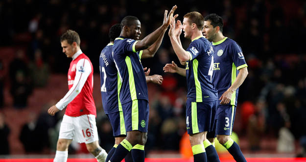 Los jugadores del Wigan celebran la victoria ante el Arsenalq ue les eprmite aferrarse a la salvación. Los jugadores del Wigan celebran la victoria ante el Arsenalq ue les eprmite aferrarse a la salvación.
