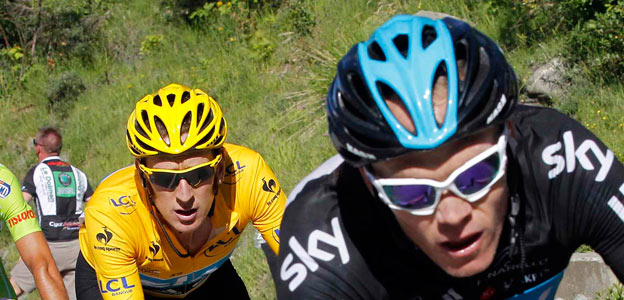 Los compañeros del equipo británico Sky, en el Tour de Francia. Ya han tenido varias disputas por un puesto en la general a pesar de que, a priori, el líder es Wiggins.