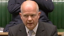 Ir al Video&nbsp;William Hague dice los servicios secretos act&uacute;an dentro de la absoluta legalidad