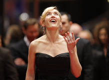 A su llegada al centro donde se celebra el festival, Winslet ha sido recibida como una aut&eacute;ntica estrella por el p&uacute;blico berlin&eacute;s.
