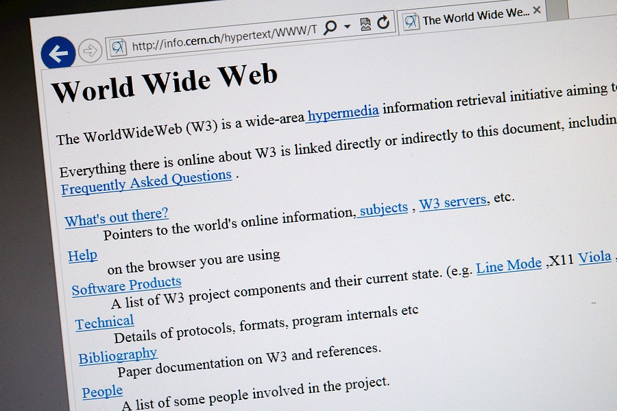 La World Wide Web est&aacute; de aniversario