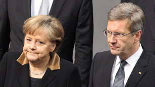 Ver v&iacute;deo  'Wulff dimite como presidente de Alemania tras menos de dos a&ntilde;os en el cargo'