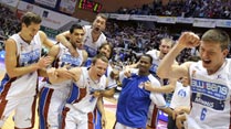 Ir al Video&nbsp;Ya hay cruces en el 'play- off' de cuartos de final de la Liga Endesa