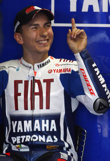 Jorge Lorenzo s&oacute;lo tiene que puntuar en Valencia para hacerse con el subcampeonato.