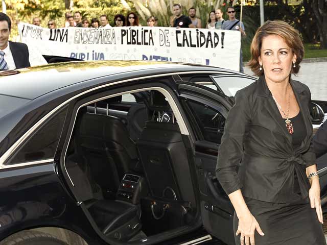 Yolanda Barcina: un aumento de las horas lectivas "no va a afectar a la calidad de la ense&ntilde;anza"
