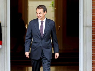 Ver v&iacute;deo  'Zapatero anuncia que aprobar&aacute; la reforma laboral el 16 de junio'