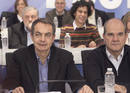 ZAPATERO Y CHAVES EN LA REUNI&Oacute;N DEL COMIT&Eacute; FEDERAL DEL PSOE
