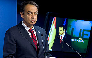 Ver v&iacute;deo  'Zapatero condena el atentado de Vizcaya'