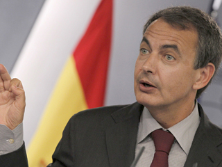 Ver v&iacute;deo  'Zapatero defiende la reforma laboral'