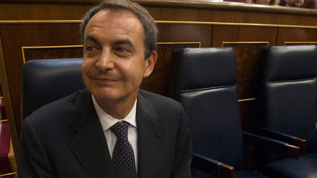Ver v&iacute;deo  'Zapatero defiende las reformas para impulsar el empleo y la competitividad'