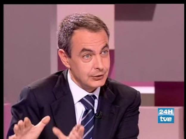 Zapatero pronuncia la palabra "crisis"