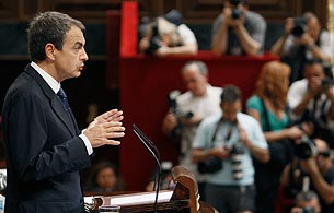 Ver v&iacute;deo  'Zapatero dice que la subida de impuestos supondr&aacute; el 1,5% del PIB'