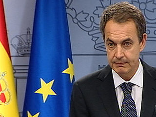 Ver vídeo  'Zapatero: "La nuestra será una democracia sin terrorismo, pero no sin memoria"'
