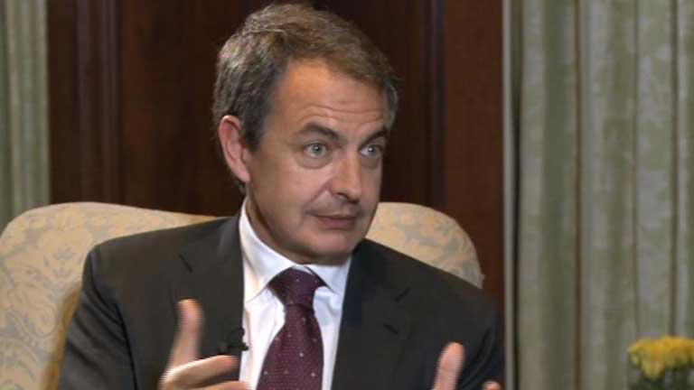 Zapatero asegura que Europa y el euro son m&aacute;s fuertes que la crisis