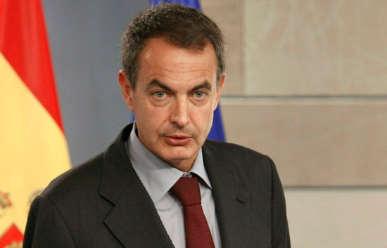 El presidente del Gobierno da la noticia de la liberaci&oacute;n del Alakrana