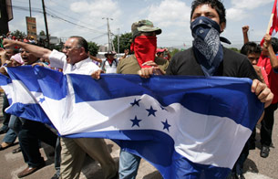 Ver v&iacute;deo  'Zelaya regresar&aacute; a Honduras'