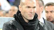 Video: Zidane: "Creo que Cristiano seguir&aacute; en el Real Madrid"