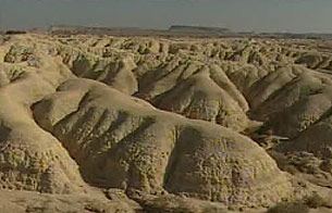 Zoom Tendencias - El pan de Lujo, un hotel en las Bardenas Reales y un garito canalla, El burlesque