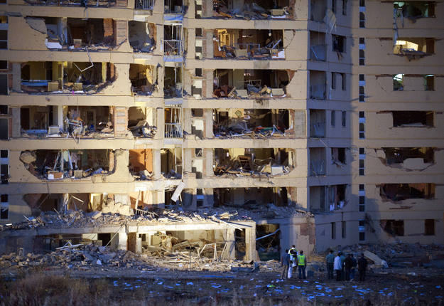 Ir a Fotogaleria &nbsp;Atentado contra la casa cuartel de Burgos