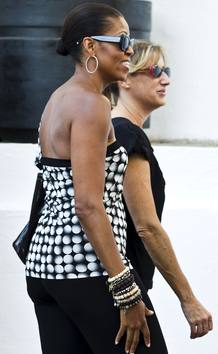 Ir a Fotogaleria &nbsp;Michelle y Sasha Obama de vacaciones en la Costa del Sol