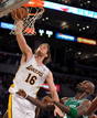 Ir a Fotogaleria &nbsp;Gasol aplasta a los Celtics