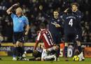 Ir a Fotogaleria &nbsp;Terrible lesi&oacute;n del jugador del Arsenal Aaron Ramsey
