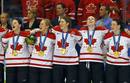 Ir a Fotogaleria &nbsp;Celebraci&oacute;n de la medalla de oro del equipo canadiense
