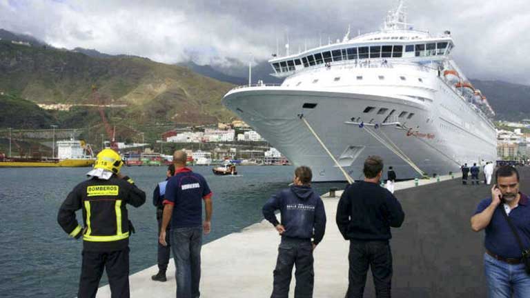 Cinco muertos en un simuilacro de emergencia en un crucero en Tenerife