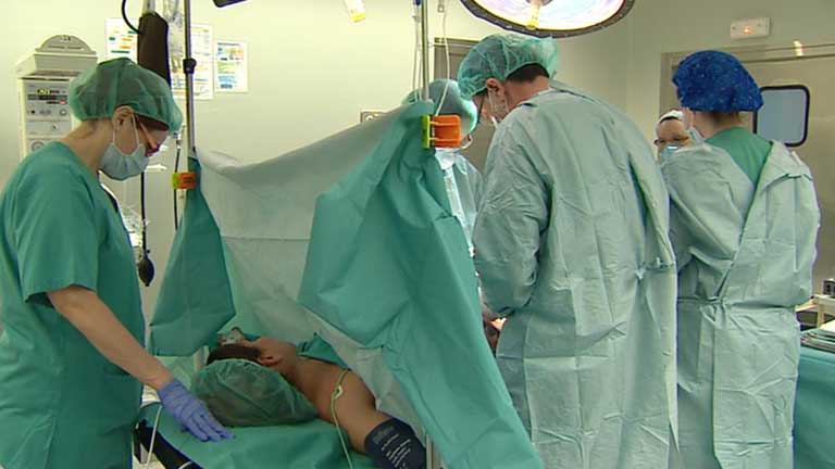 En Espa&ntilde;a, de cada cuatro partos uno es por ces&aacute;rea