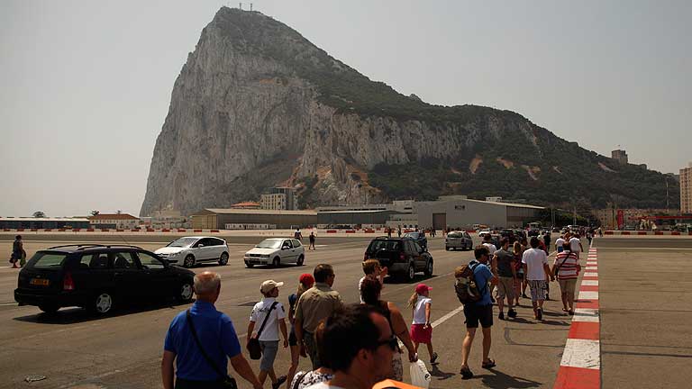 Continúa la tensión entre el Gobierno español y Gibraltar